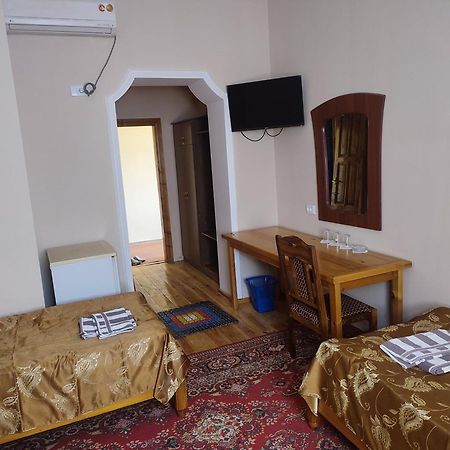 Islambek Travel & Hotel Chiwa Zewnętrze zdjęcie
